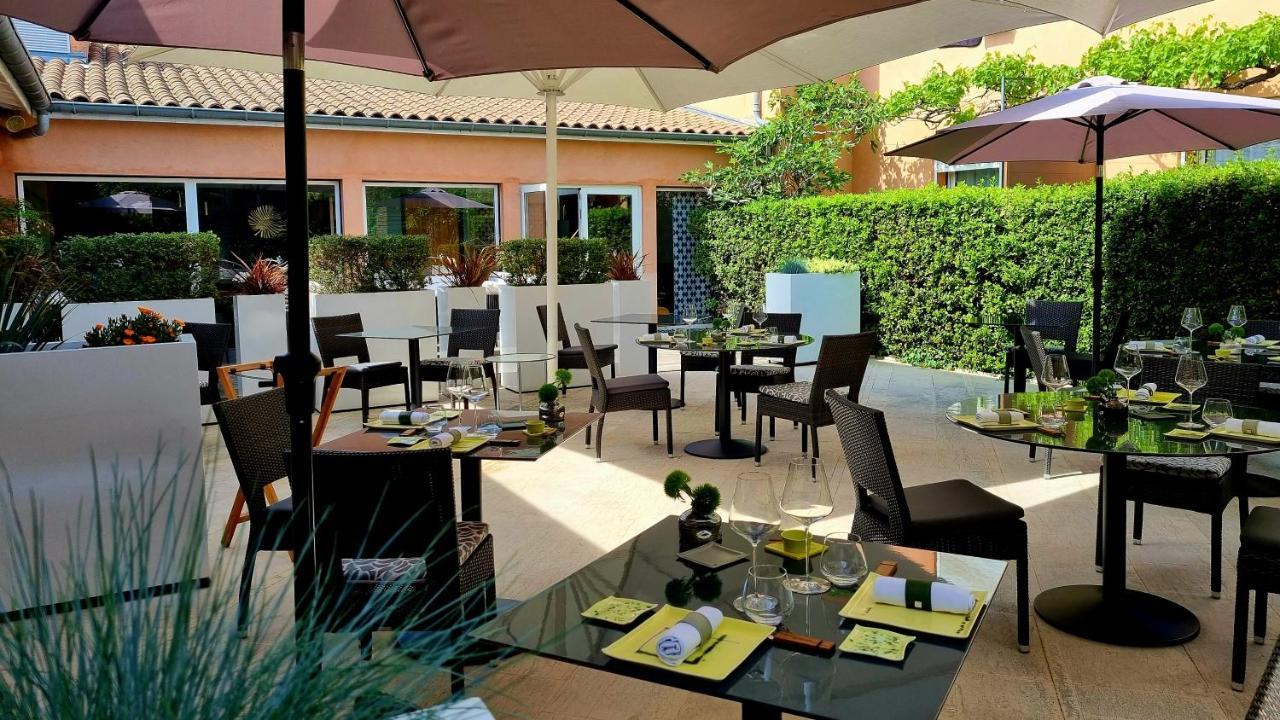 Le Carre D'Alethius Logis Hotel Restaurant Charmes-sur-Rhone ภายนอก รูปภาพ