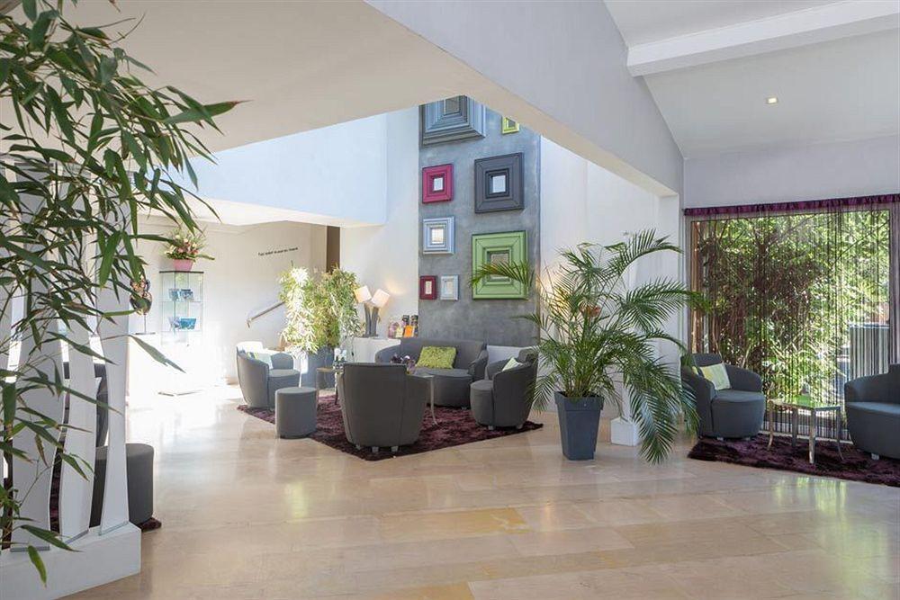 Le Carre D'Alethius Logis Hotel Restaurant Charmes-sur-Rhone ภายนอก รูปภาพ