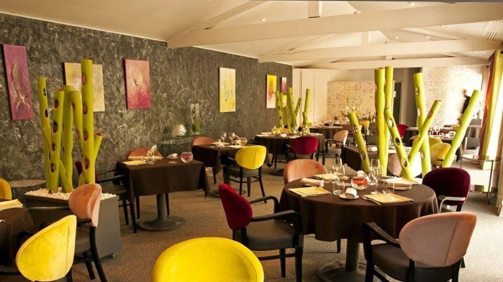 Le Carre D'Alethius Logis Hotel Restaurant Charmes-sur-Rhone ภายนอก รูปภาพ